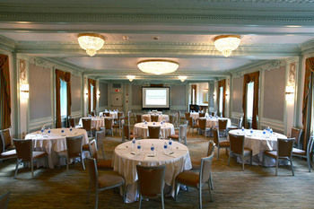 Castle & - Luxury Near Nyc Hotel 4*